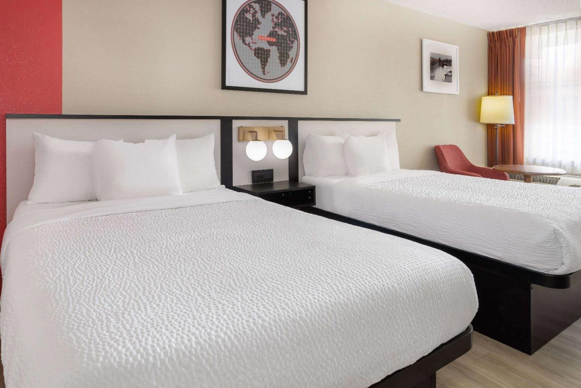 Ramada By Wyndham Rome - Verona Kültér fotó
